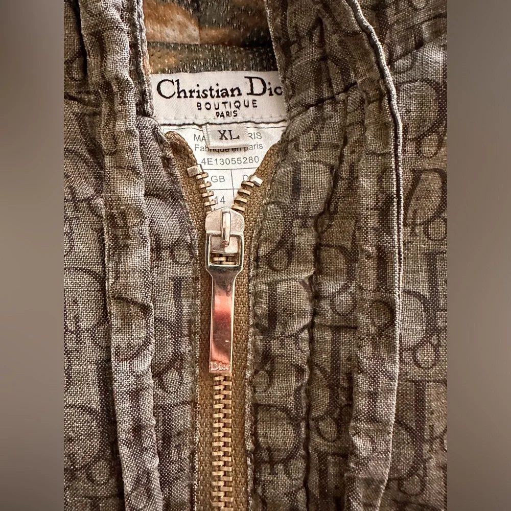 Dior Gray Hooded Vest with Red, Yellow, and Green Accents size medium - Picture 3 of 5